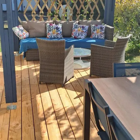 בית נופש Joli Exotique A Biscarrosse-lac ביסקארוס