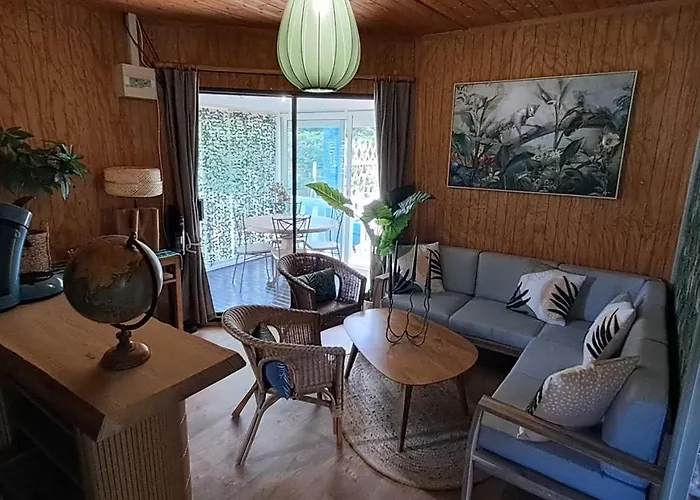 Joli Exotique A Biscarrosse-lac בית נופש ביסקארוס